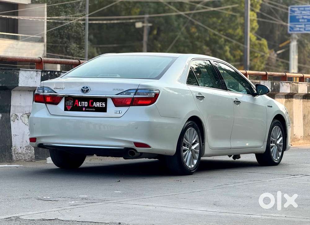 Toyota Camry Hybrid, 2017, Petrol