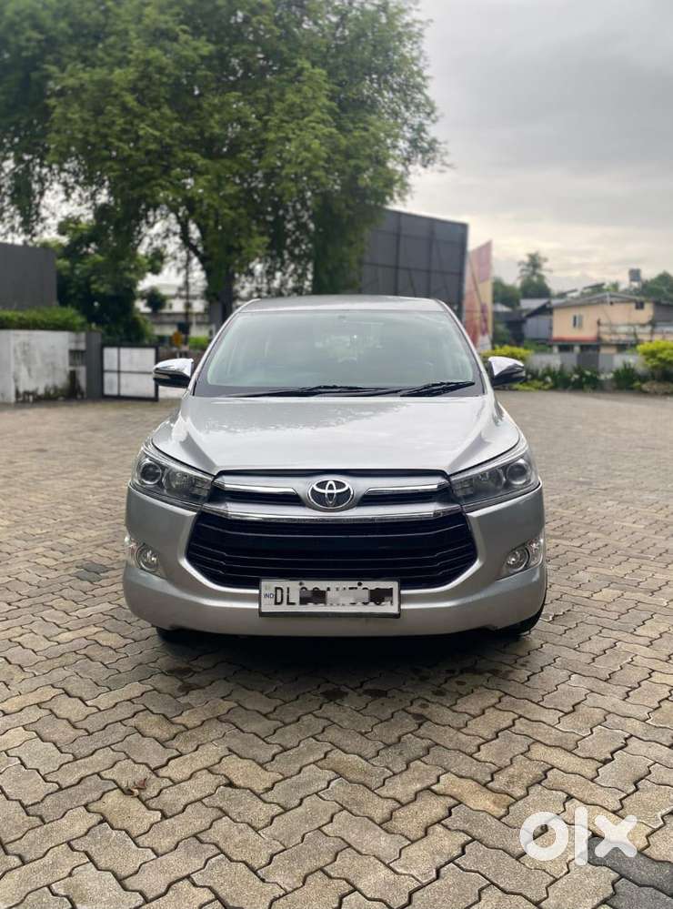 Toyota Innova Crysta 2.8z Automatic, 2017, Diesel
