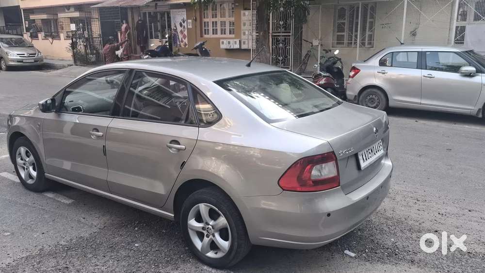 Skoda Rapid Elegance 1.6 Tdi Cr Manual, 2014, Diesel