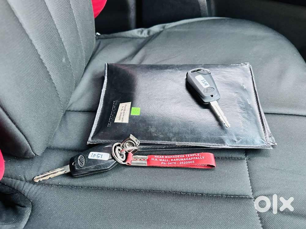 Mahindra Kuv 100 Mfalcon D75 K8 Dual Tone, 2017, Diesel