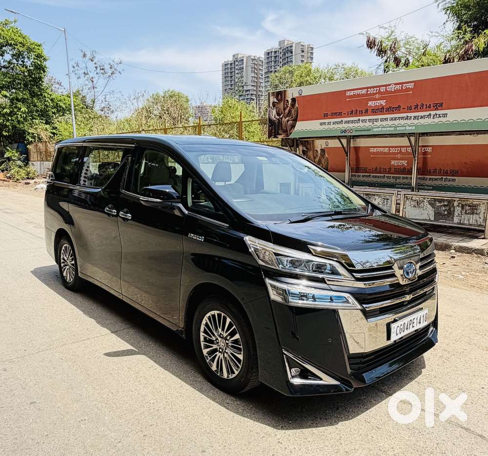 Toyota Vellfire Vip – Executive Lounge, 2023, Cng & Hybrids