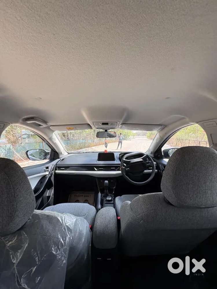 Tata Curvv Petrol Manual 2025 Km Driven