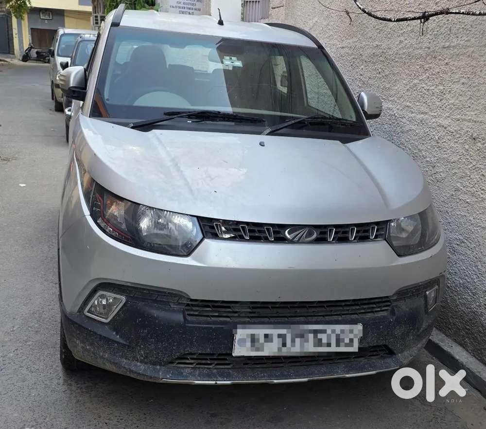 Mahindra Kuv 100 2016