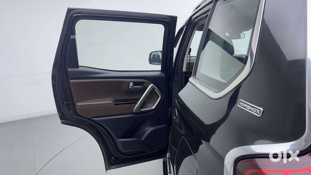 Mahindra Scorpio N Z8 L Petrol At 7 Str, 2022, Petrol