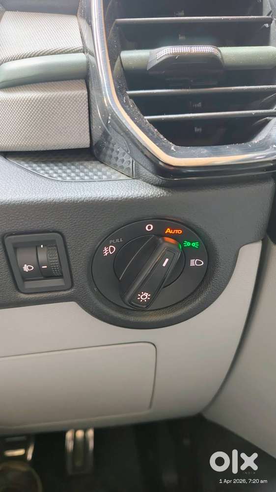 Near-new Skoda Kylaq Prestige At  Only 3500 Km  Smp + Ew Included