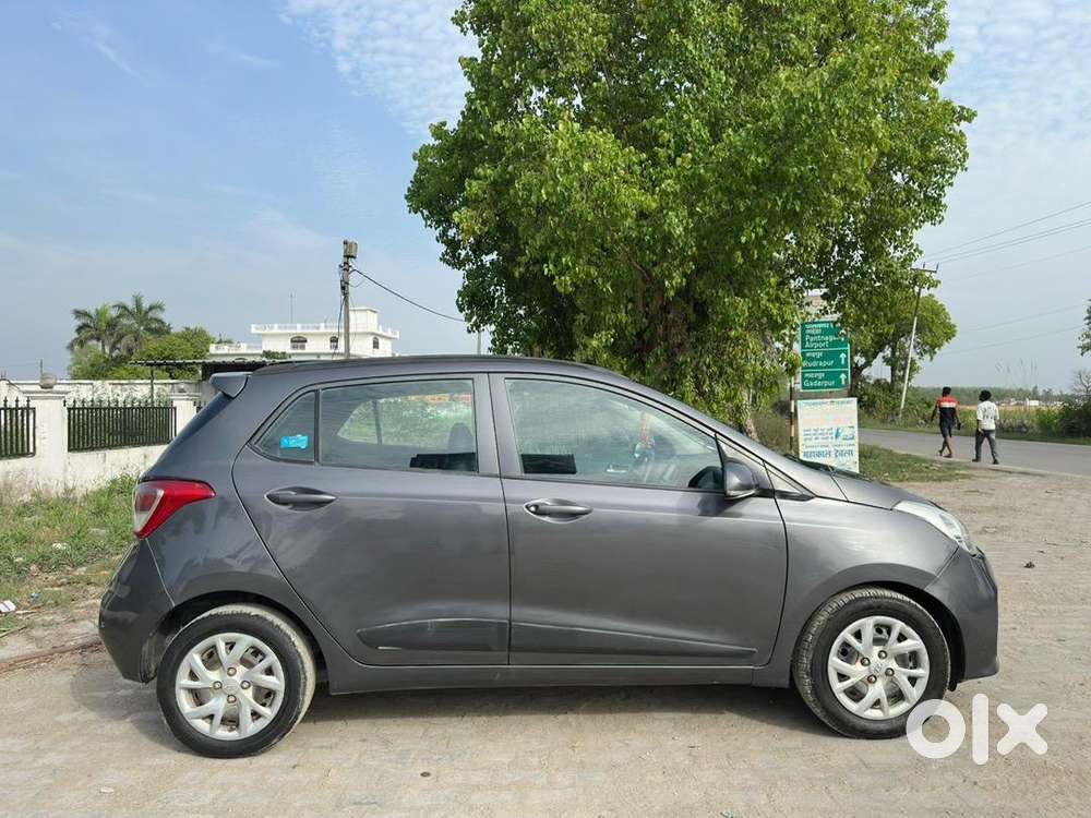 Hyundai Grandi10 Sports Petrol Bs6 Well Maintained.