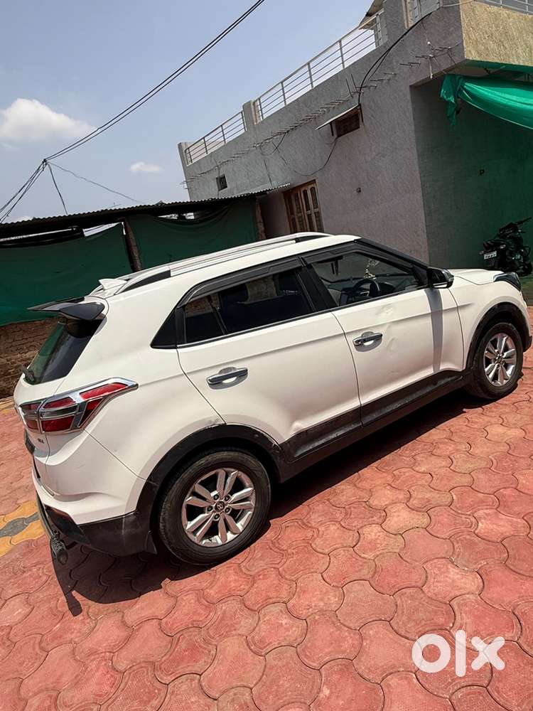 2015 Hyundai Creta Petrol Manual  + Cng Aftar Market