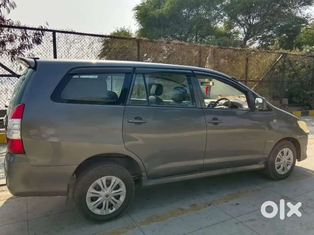 Toyota Innova 2013 Diesel 150000 Km Driven