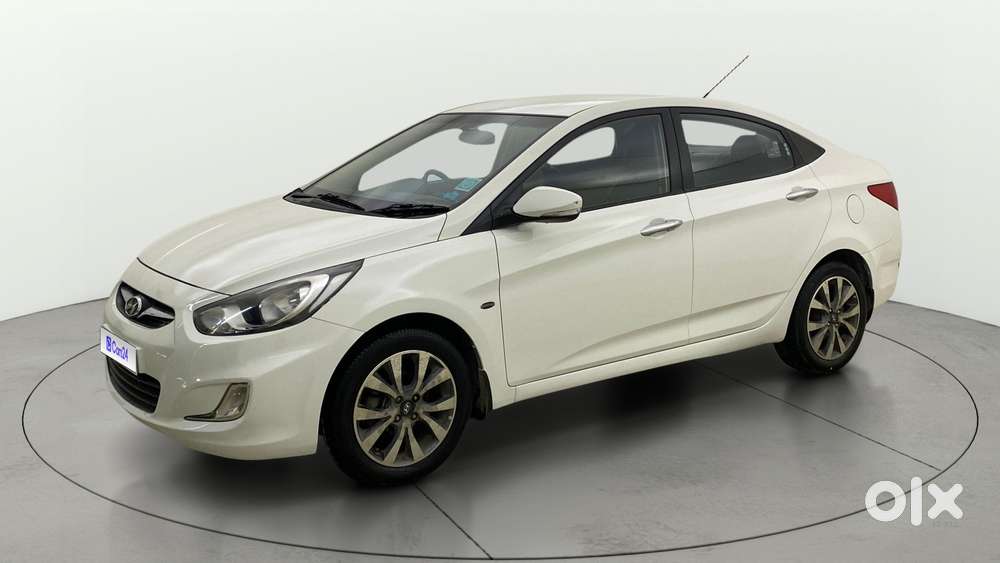 Hyundai Verna Fluidic 1.6 Vtvt Sx, 2014, Petrol
