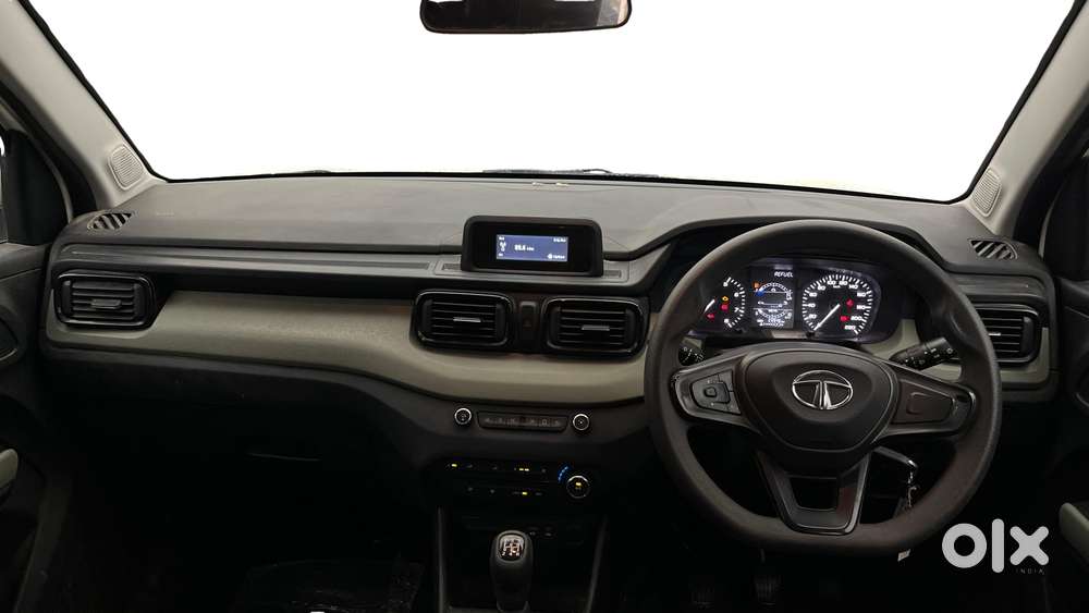 Tata Punch Camo Adventure Mt, 2022, Petrol