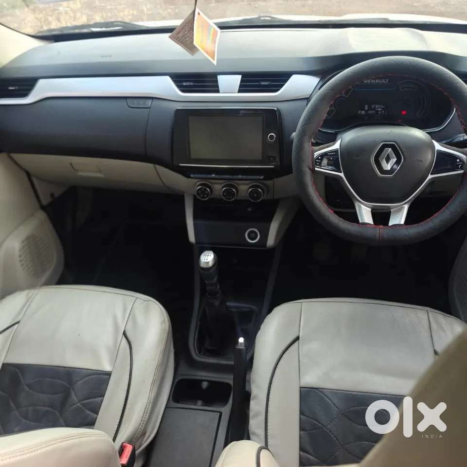 Renault Triber Rxz, 2021, Petrol