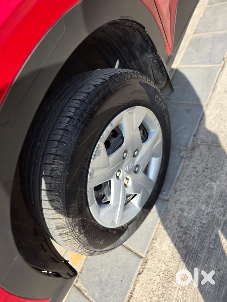 Hyundai Venue [2022-ongoing] 1.2 S, 2022, Petrol