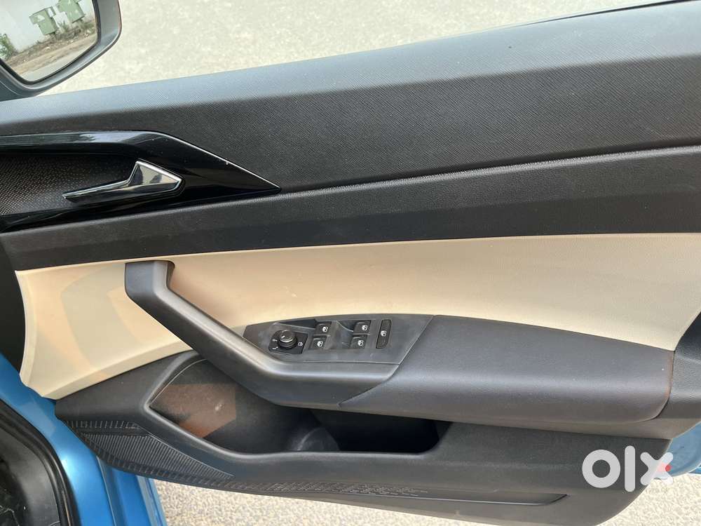 Skoda Slavia 1.0 Tsi Style At, 2022, Petrol