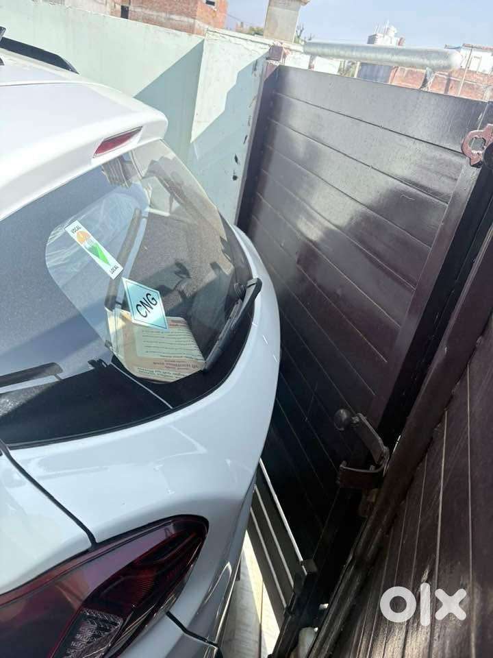 Tata Punch Icng 2025 Model Feature Sunroof Automatic Wiper