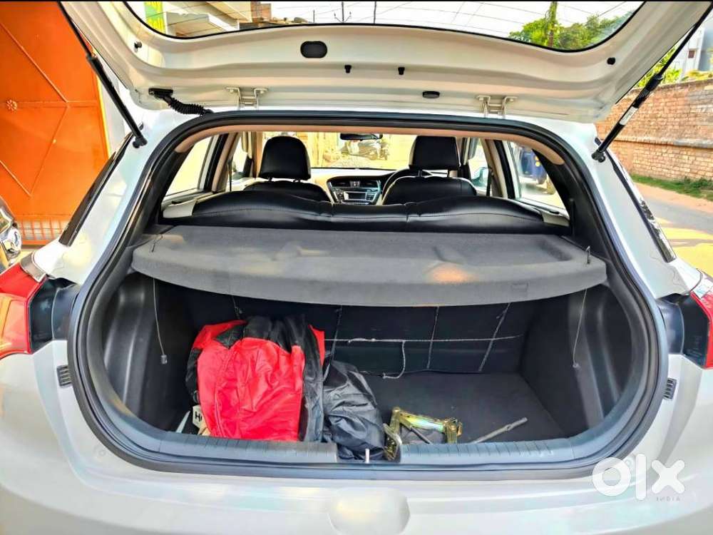 Hyundai I20 1.2 Sportz (o), 2018, Petrol