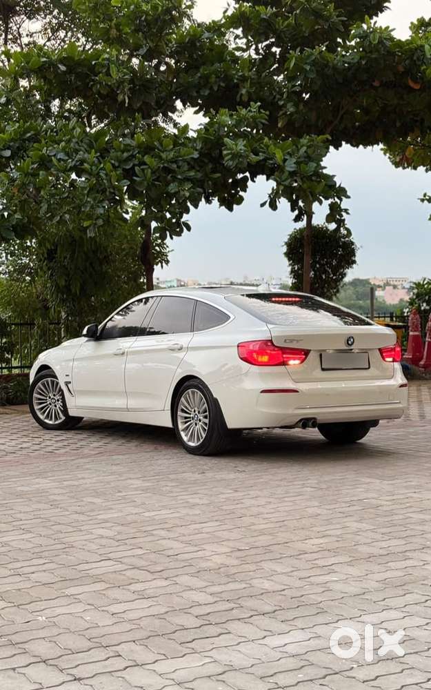 Bmw 3 Series Gt 320d Luxury Line, 2017, Diesel