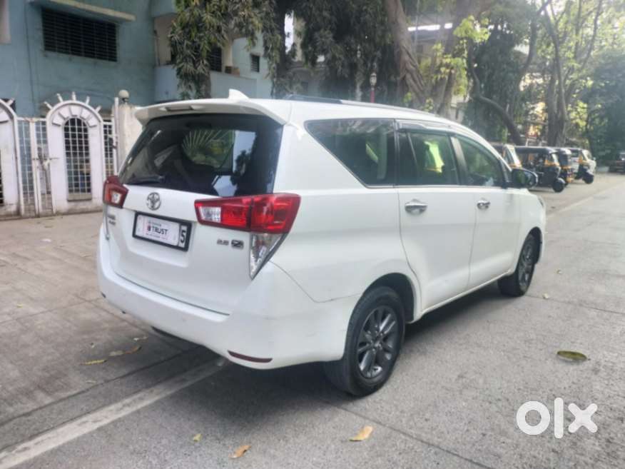 Toyota Innova Crysta 2.8z Automatic, 2017, Diesel