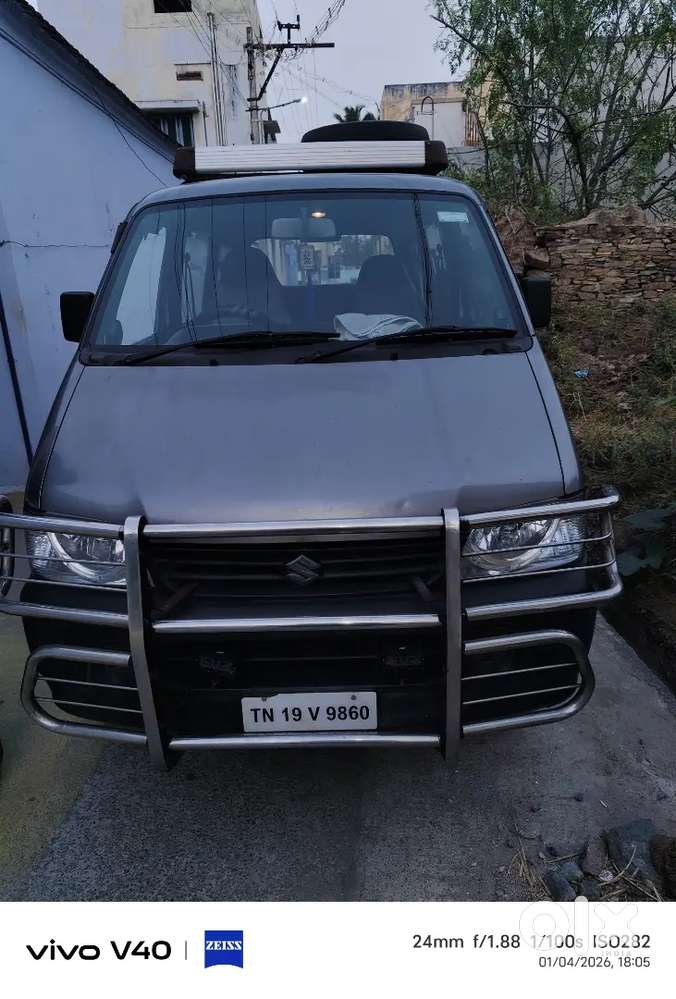 Maruti Suzuki Eeco 2014 Lpg 130000 Km Driven Show Room Service