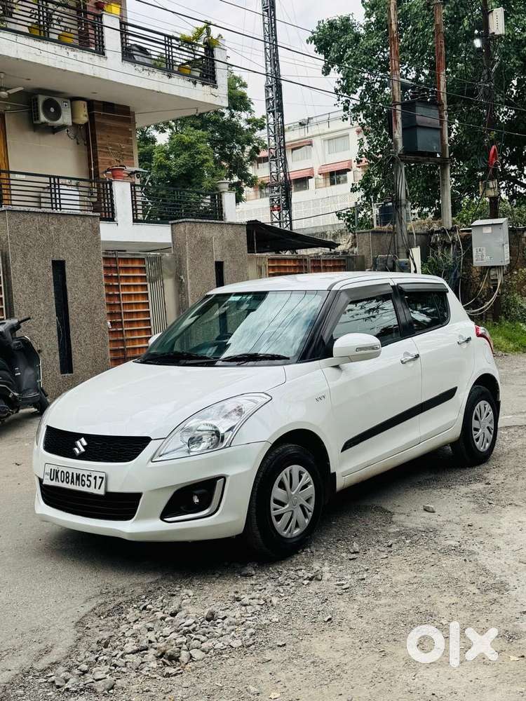 Maruti Suzuki Swift Vxi + Manual, 2016, Petrol