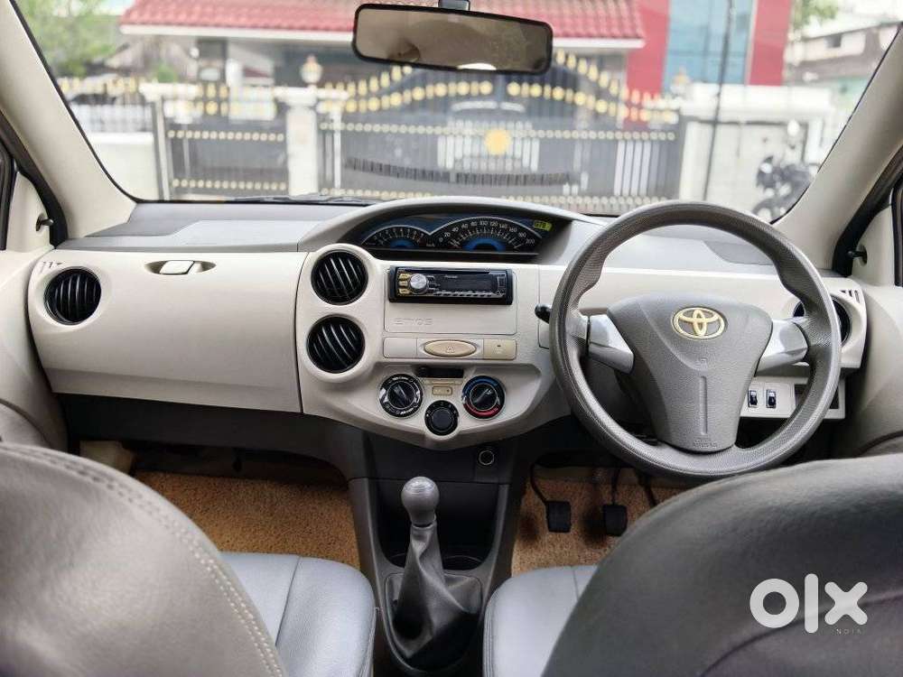Toyota Etios G Exclusive, 2015, Petrol