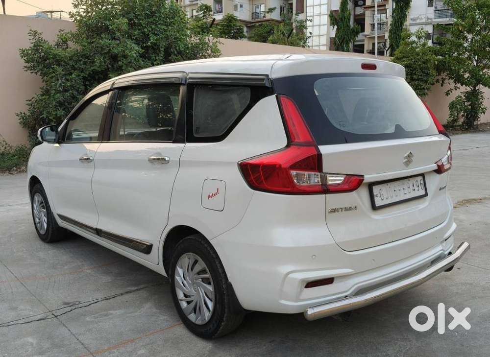Maruti Suzuki Ertiga 1.4 Vxi Cng Anniversary Edition, 2021, Cng & Hy..