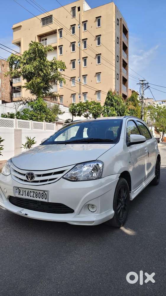 Toyota Etios Liva Trd Sportivo Petrol Ltd, 2014, Petrol