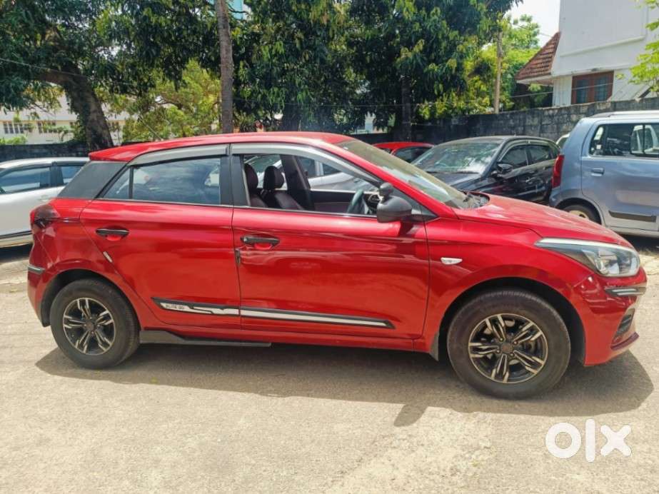 Hyundai I20 Petrol Era, 2018, Petrol