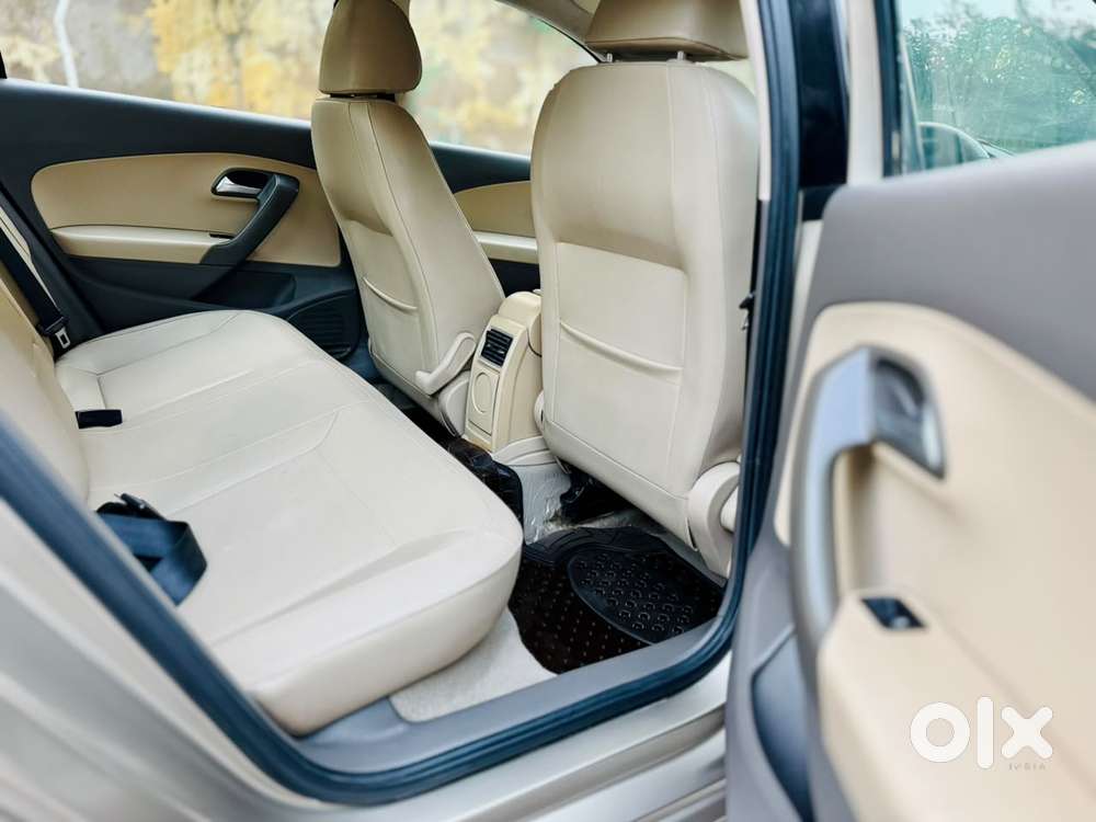 Volkswagen Vento 1.2 Tsi Highline Plus At, 2016, Petrol