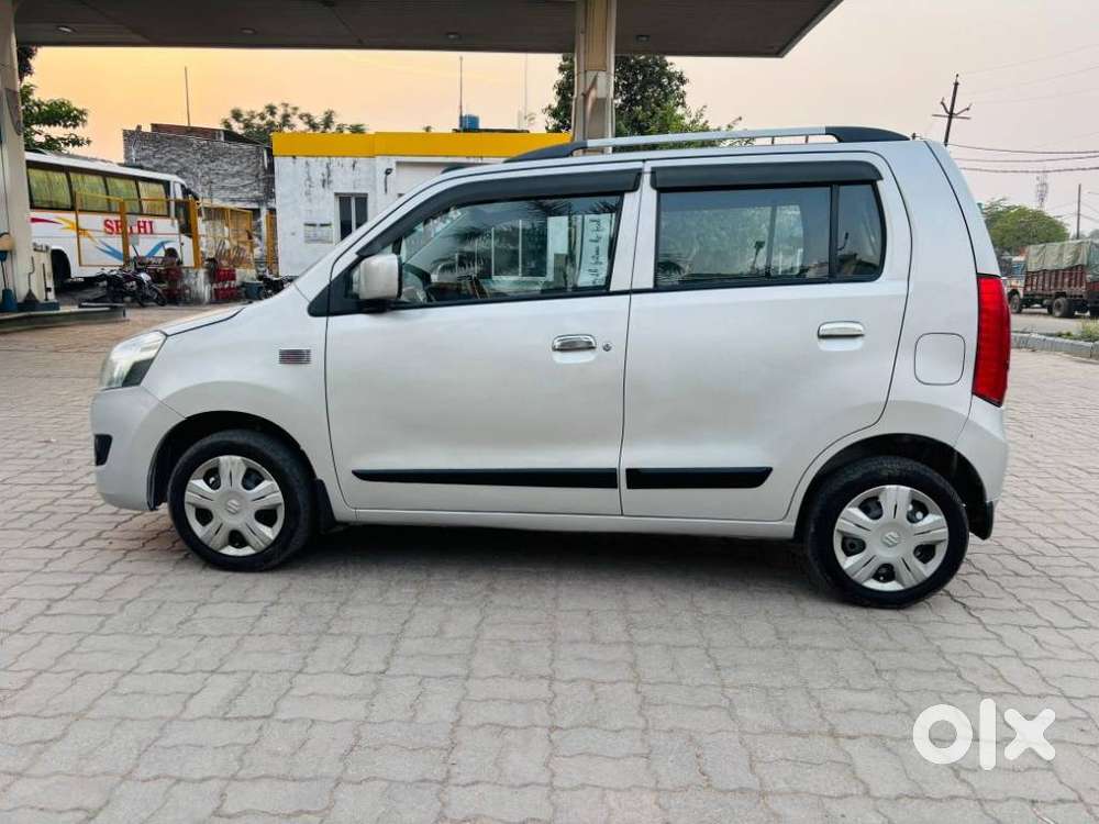 Maruti Suzuki Wagon R Vxi 1.2, 2017, Petrol