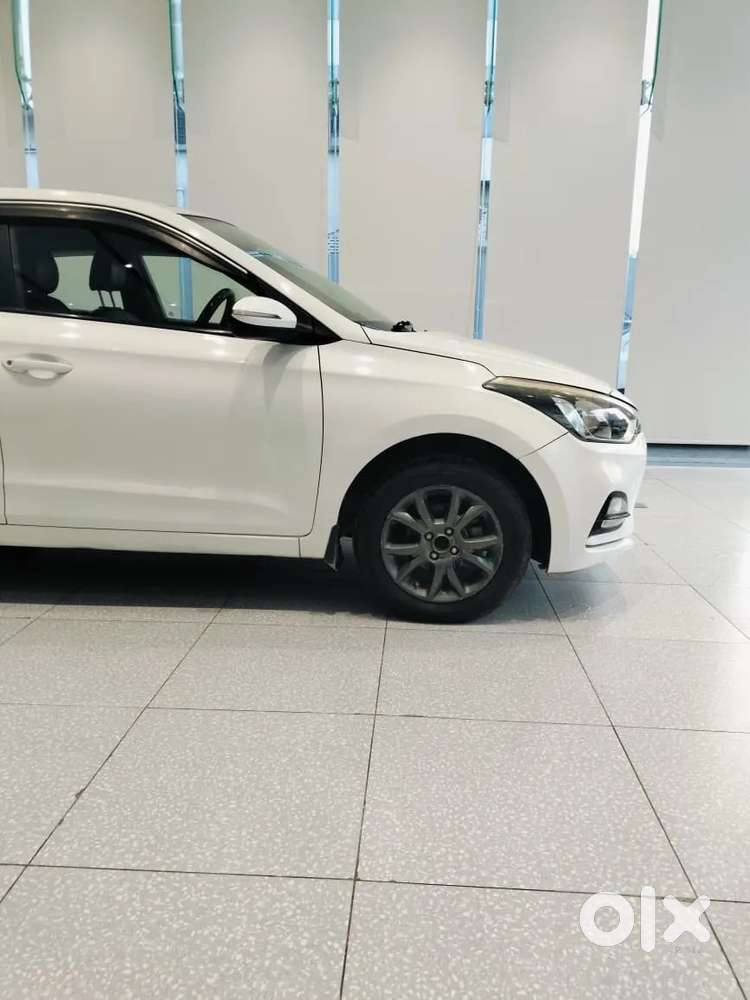 Hyundai I20 Sportz 1.2 Ivt, 2020, Petrol