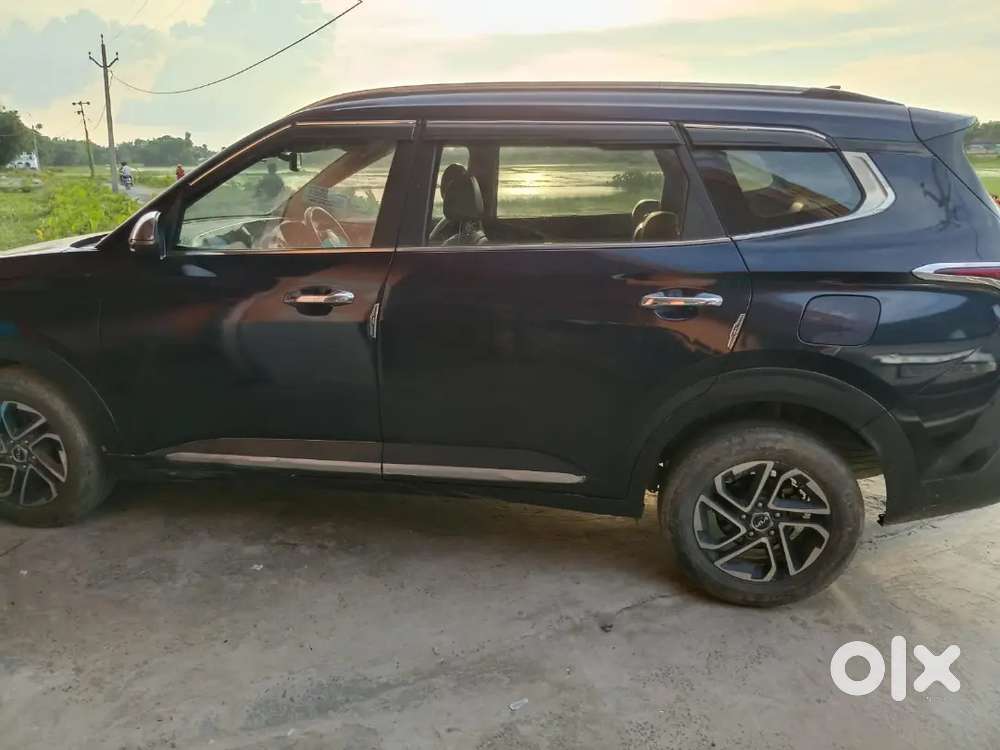 Kia Carens 1.5 Turbo 2023