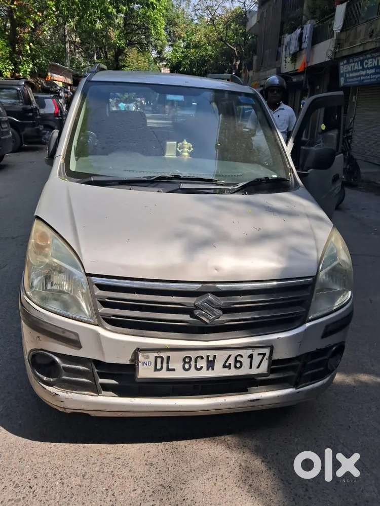 Good Condition Car, Well Maintained With Spare Tyre & Cng Kit Install