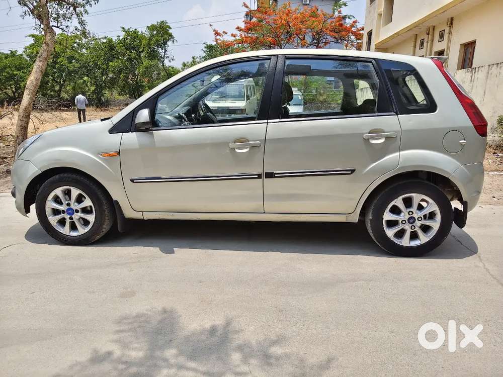 Ford Figo 2012 Diesel Well Maintained