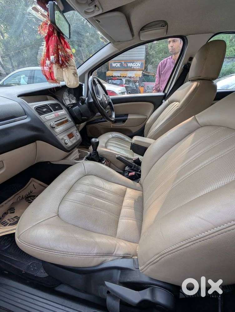 Fiat Linea Power Up 1.4 T-jet Emotion, 2011, Petrol