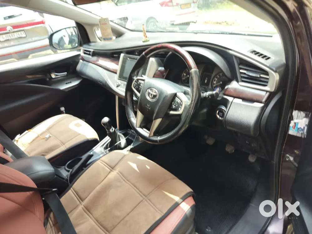 Toyota Innova Crysta 2018 Diesel Manual