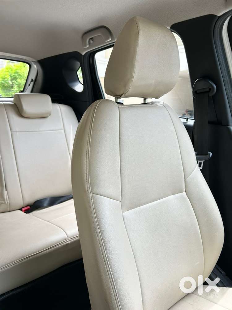 Nissan Magnite Xv Petrol 2021 - Impeccably Maintained