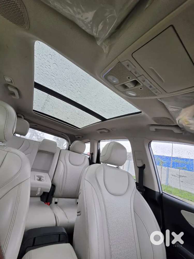 Mahindra Xuv700 Ax7l Diesel Auto 2023