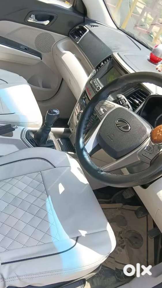 Mahindra Xuv300 W8, 2022, Petrol