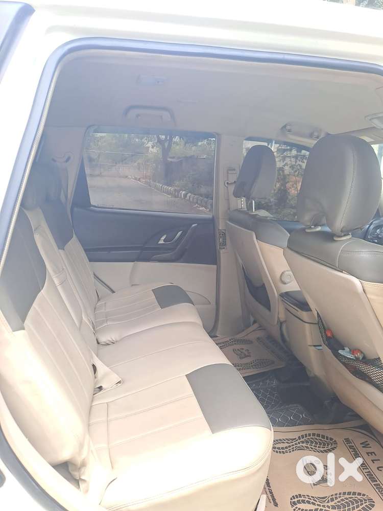 Mahindra Xuv500 At W8 Fwd, 2016, Diesel