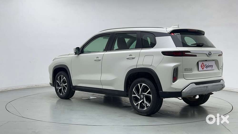 Toyota Urban Cruiser Hyryder 1.5 V Hybrid, 2023, Cng & Hybrids