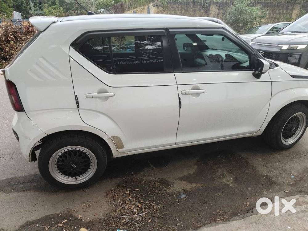 Maruti Suzuki Ignis 1.3 Amt Delta, 2017, Petrol
