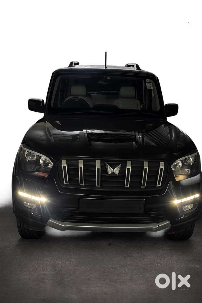 Mahindra Scorpio 2023 Diesel Well Maintained