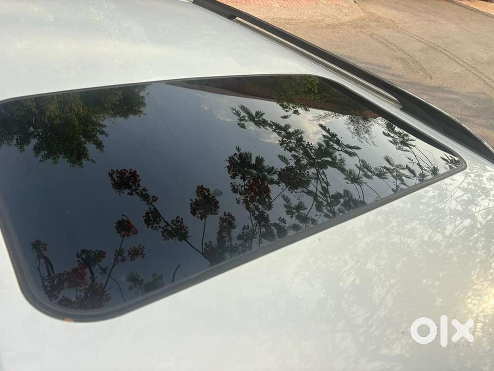 Mahindra Xuv300 2021 Diesel Well Maintained