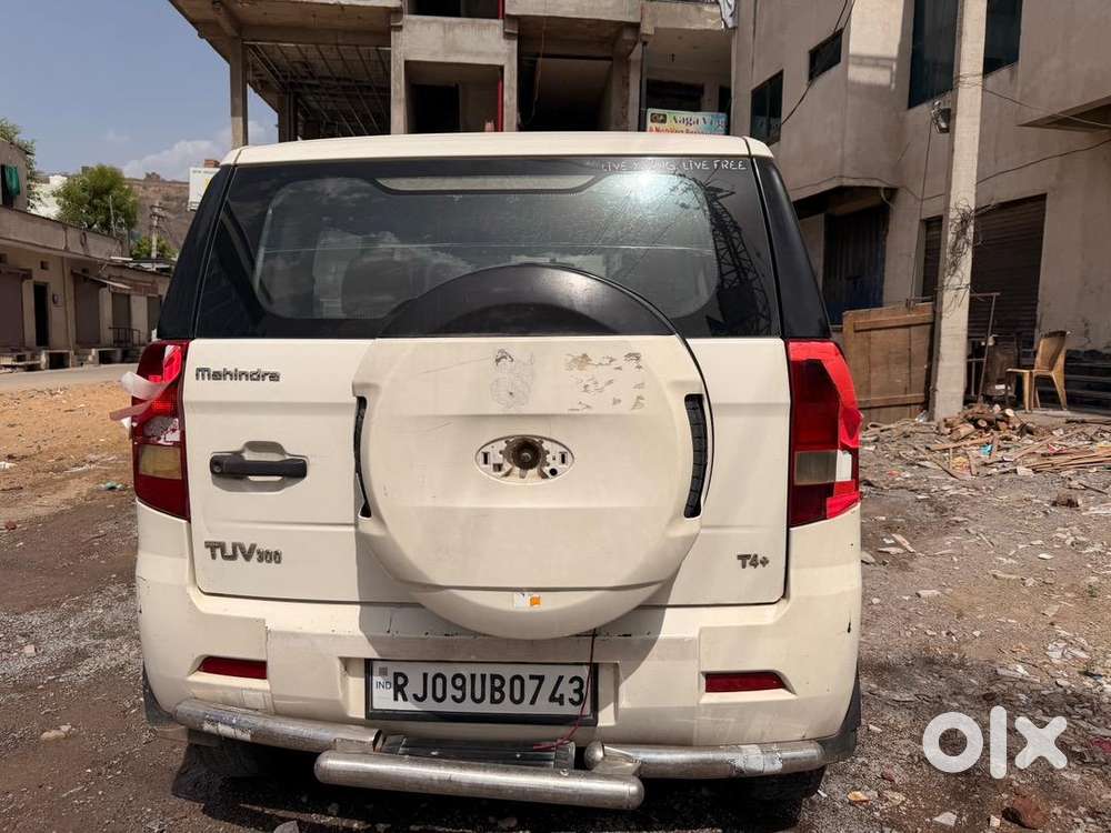 Mahindra Tuv 300 Diesel Manual 2017 T4+