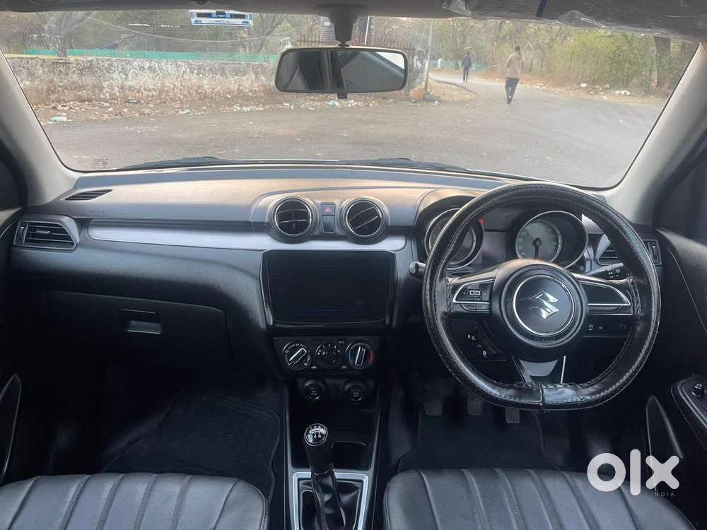 Maruti Suzuki Swift Vxi + Manual, 2022, Petrol