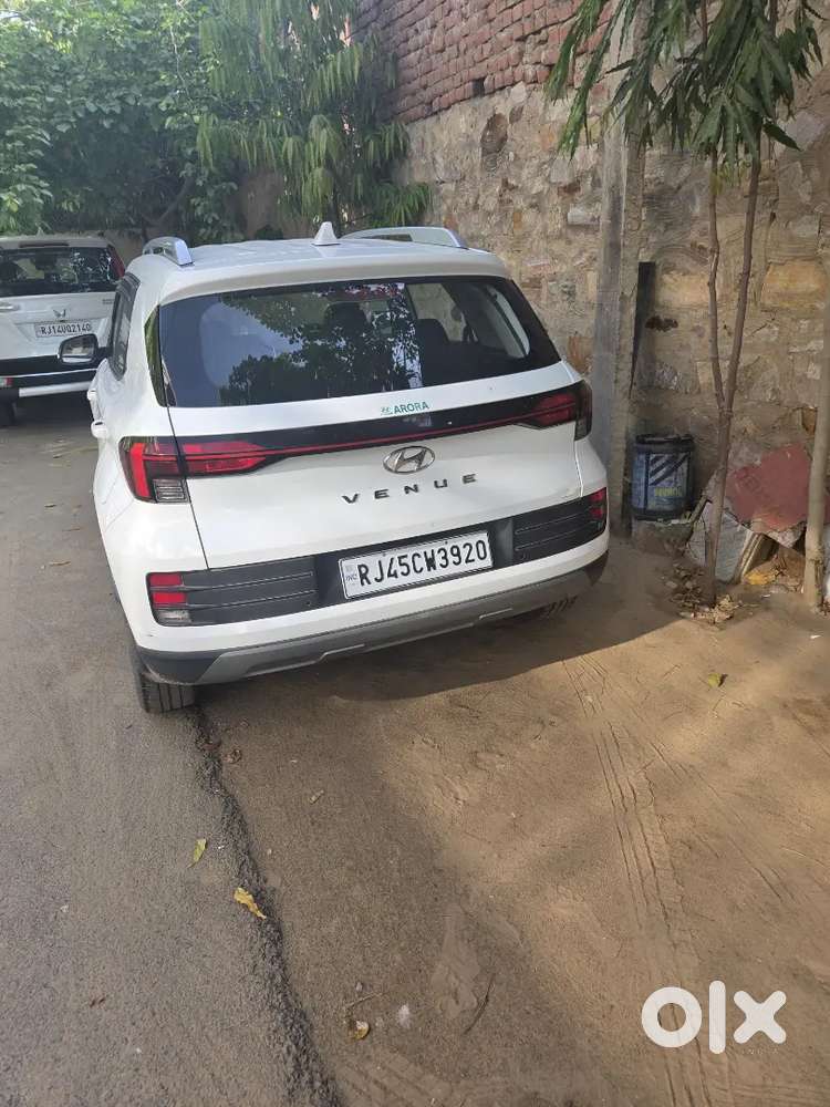 Hyundai Venue 2023 Diesel Good Condition