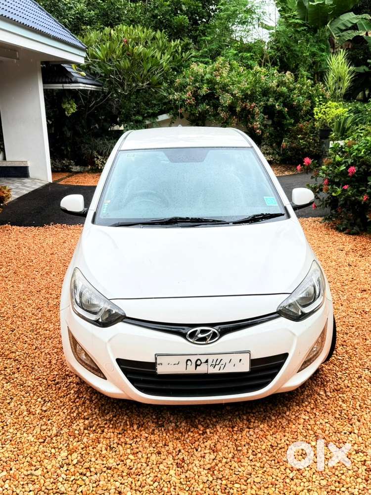 Hyundai I20 Petrol 2013