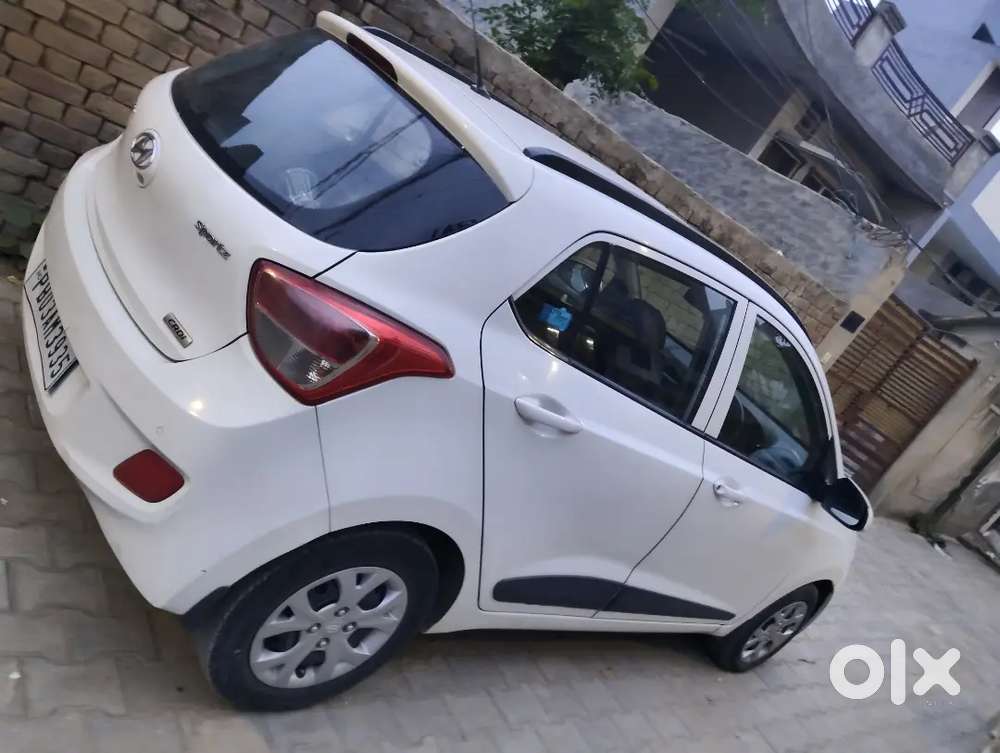 Hyundai Grand I10 2015 Diesel 81000 Km Driven