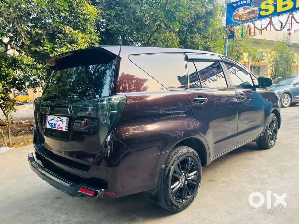 Toyota Innova Crysta 2.8 Z, 2016, Diesel