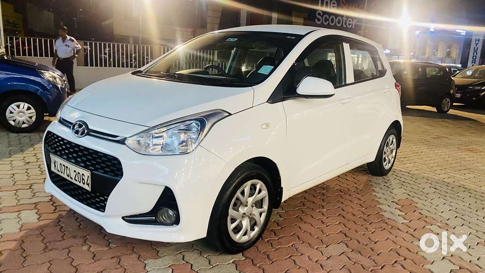 Hyundai Grand I10 Magna O At Petrol, 2017, Petrol